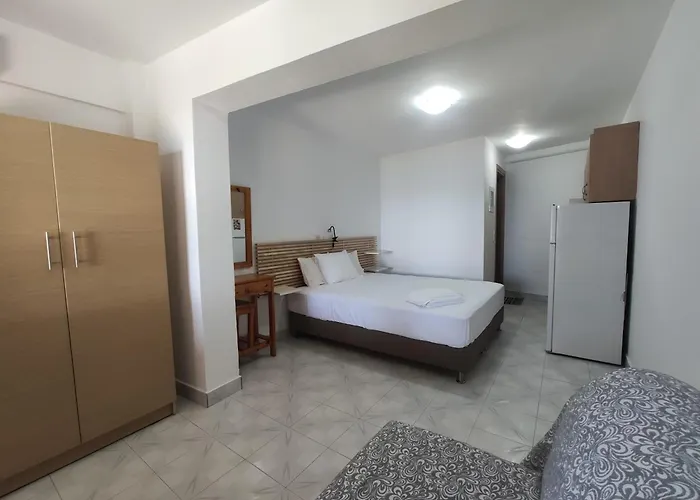 Thin Alos Neos Marmaras