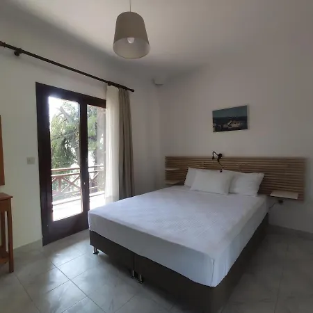 Thin Alos Apartment