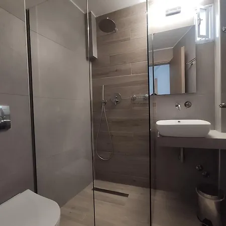 Thin Alos Apartment *